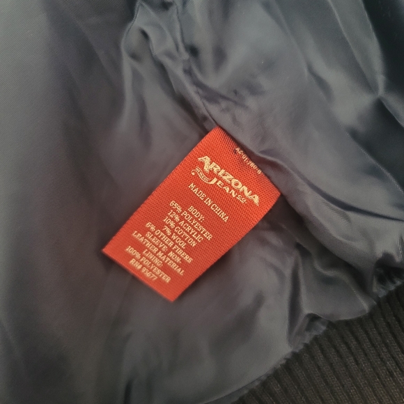 Varsity Jacket XL child (NEW) - Picture 9 of 16